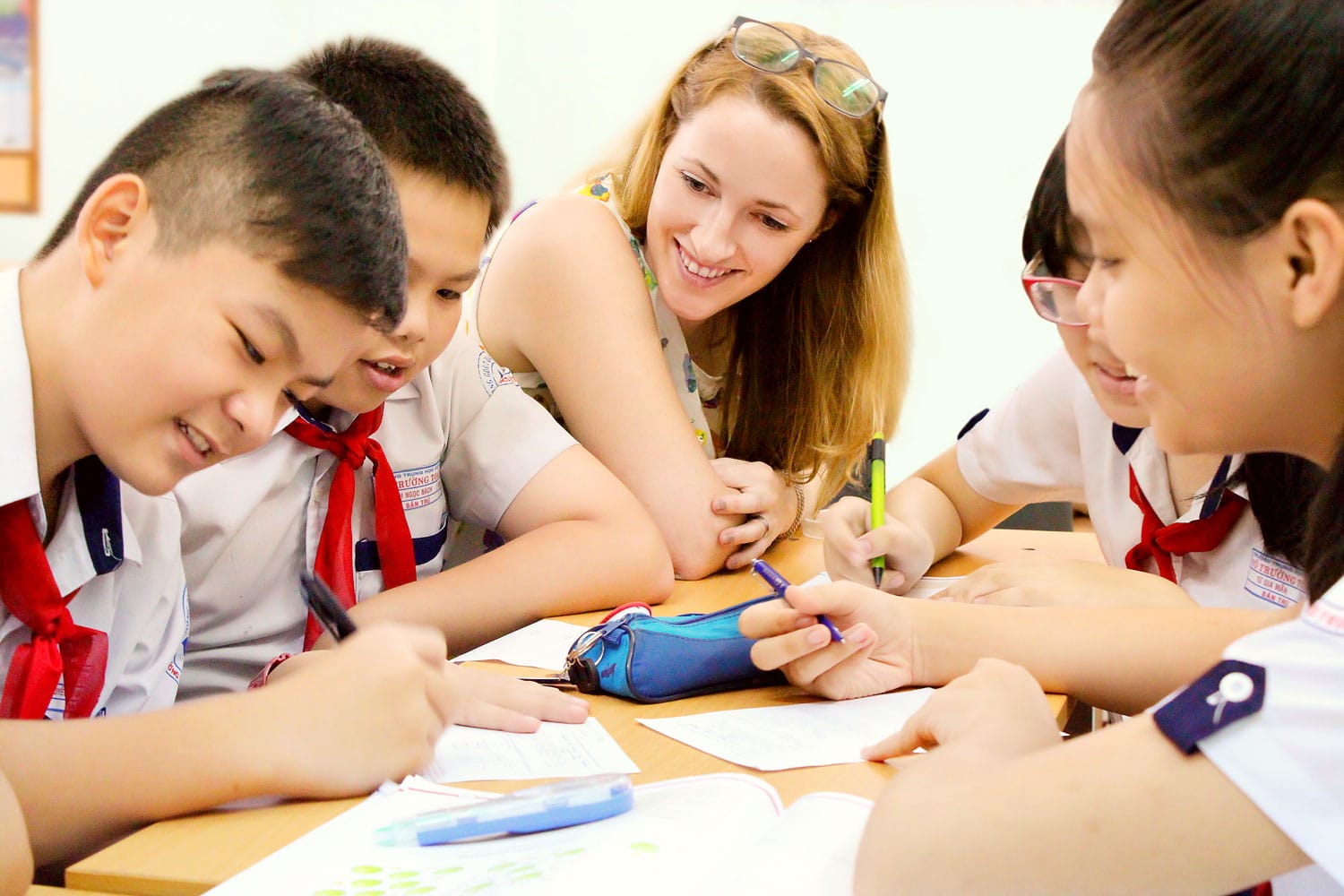 Tiếng Anh trung học cơ sở